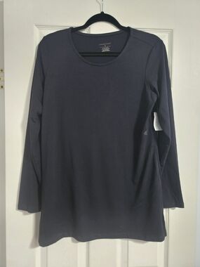 Christopher & Banks Navy Long Sleeve Crewneck Tee